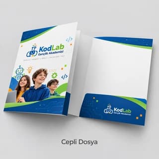 Gençlik akademisi için baskılı cepli dosya örneği