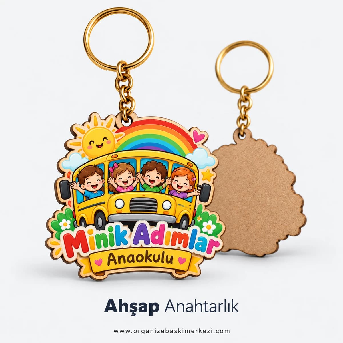 Okul ve Öğrenci Anahtarlığı Eskişehir'de anaokulu için servis otobüsü çizimli ahşap okul anahtarlığı